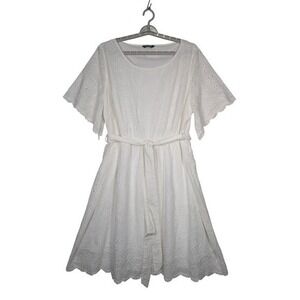 BloomChic Eyelet Dress US 22-24 White Lined Tie Waist Flutter Sleeve‎